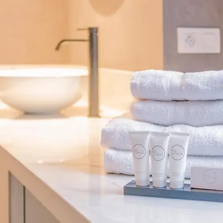 Apart! & Moment! Penzion 3*