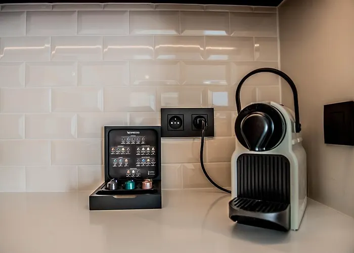 Apart! & Moment! De Haan